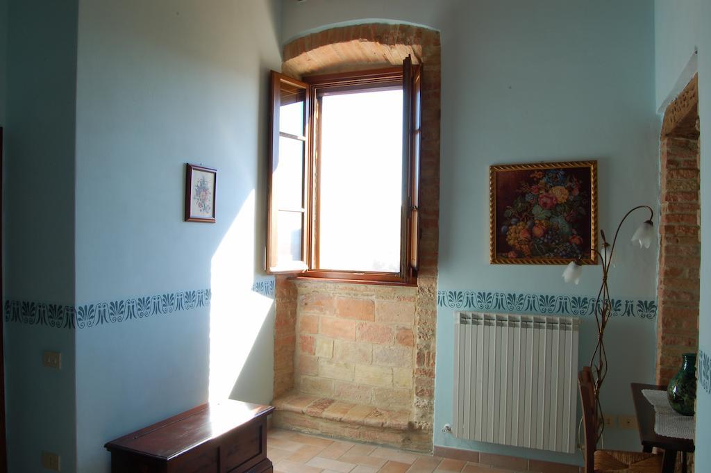 Agriturismo Casale Dei Frontini San Terenziano Exterior foto