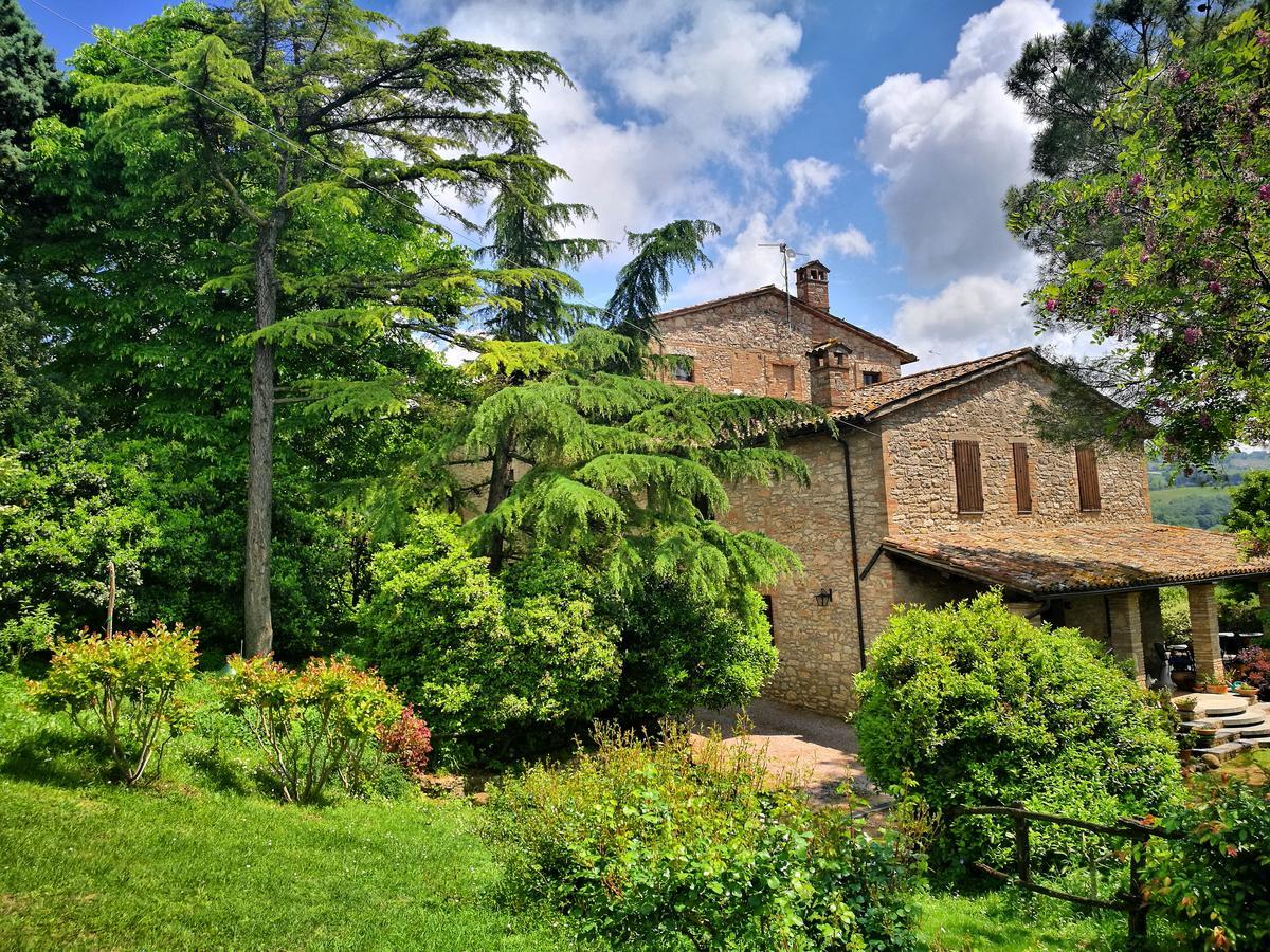 Agriturismo Casale Dei Frontini San Terenziano Exterior foto