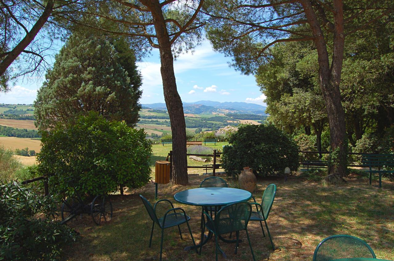 Agriturismo Casale Dei Frontini San Terenziano Exterior foto