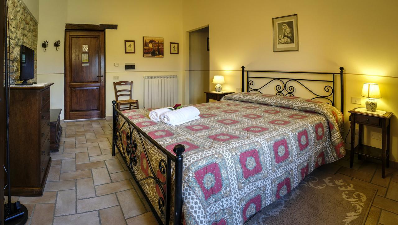 Agriturismo Casale Dei Frontini San Terenziano Exterior foto